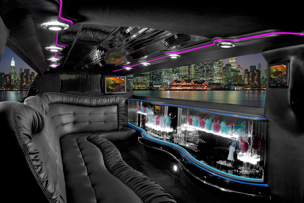 chrysler 300 limo rental interior