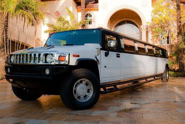 hummer limo rental