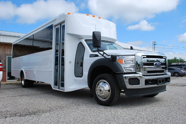 18 passenger bus rental aurora
